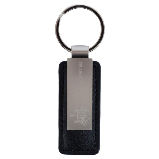 Executive leather keyring with a detailed metal top, Featuring an engraved NUFC club crest and text