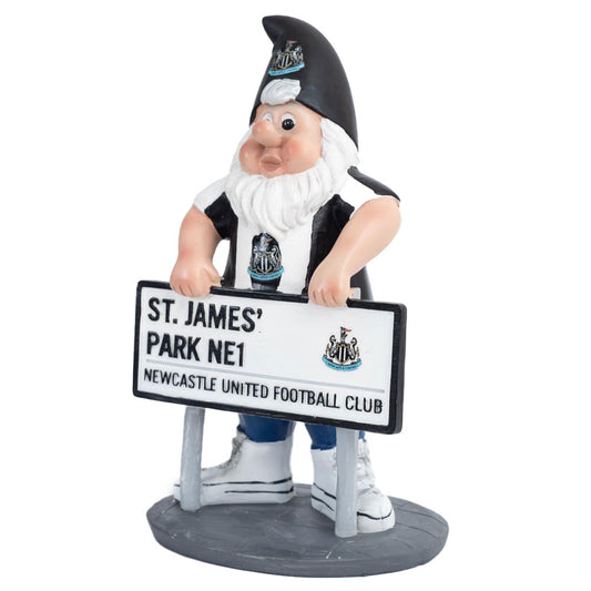 Resin garden gnome wearing classic home kit colours