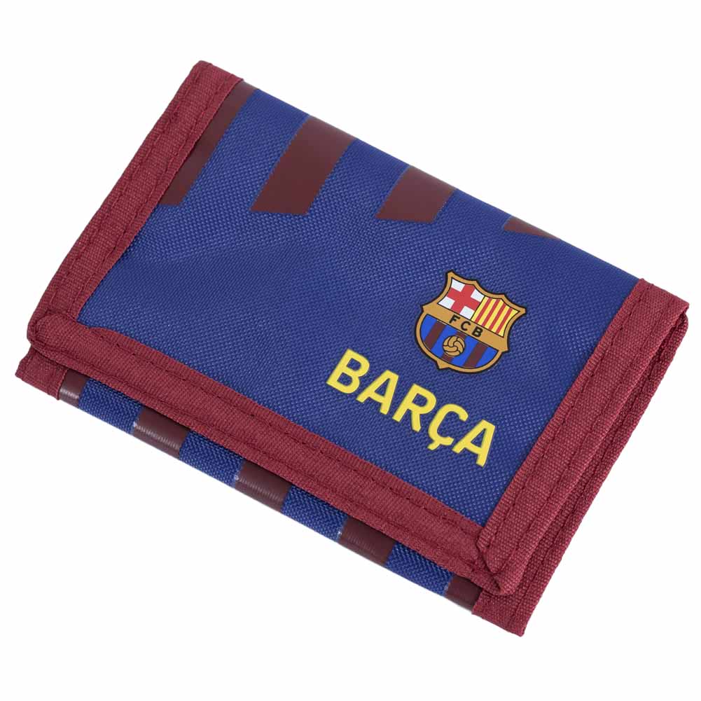 Stripe design wallet featuring the full colour Barca club crest