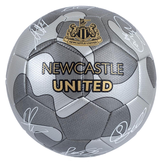 High spec metallic finish 32 panel synthetic football, Striking silver colour featuring the Newcastle crest and official player signature prints in white