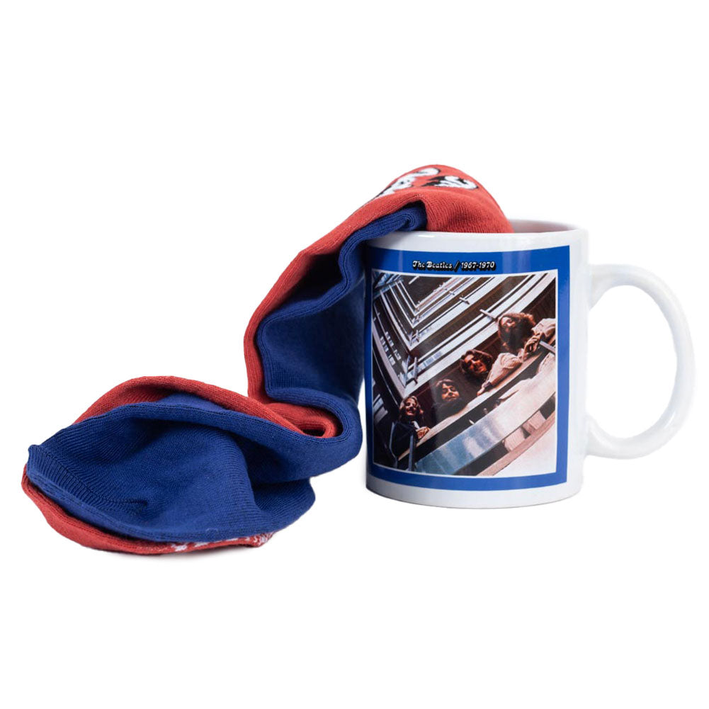 Classic mug and sock gift set