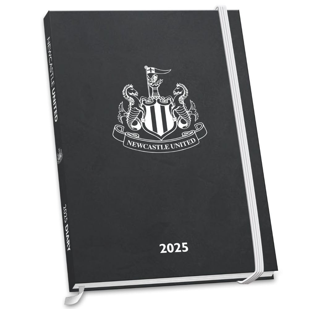 Black hardback 2025 week to view diary